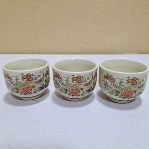 Vintage Asian Porcelain Tea Cups Set of 3 Floral Kutani Style Sake Cups